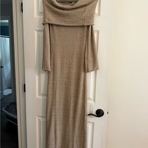 Momyknows Off Shoulder Maternity Maxi Dress